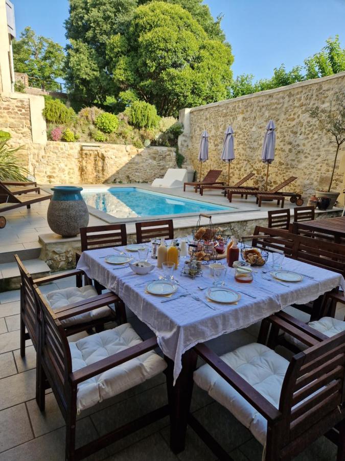 La Maison De Livia, Chambres D'Hotes, Piscine Chauffee, Proche Uzes, Nimes, Ales Sauzet  Exteriör bild